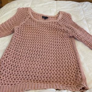 Open weave woman’s sweater. American Eagle Outfitters. Size XL.